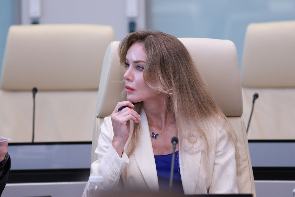 Наталья Попова.jpg